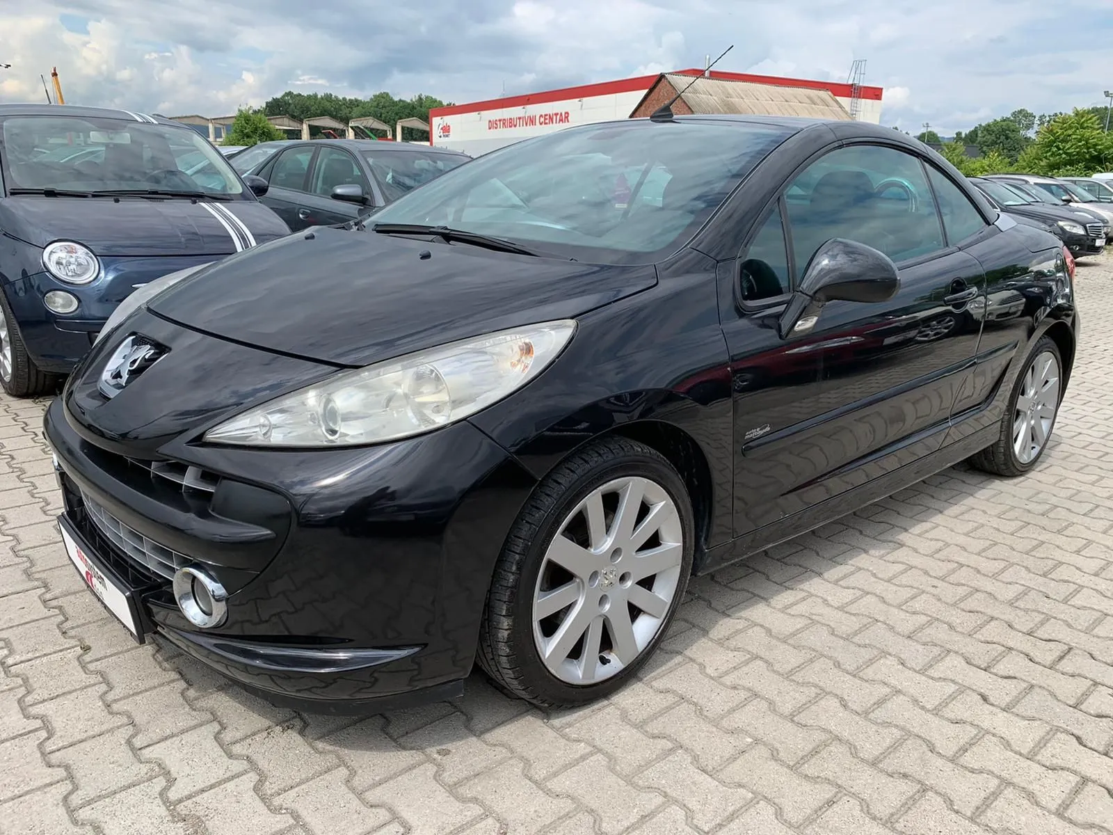 Peugeot 207 CC 1.6 Image 1